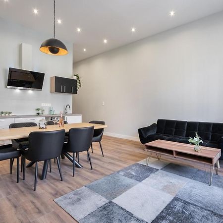 Buenos Boutique - A/C, 2 Bathrms, Amazing View Apartment Budapest Ngoại thất bức ảnh