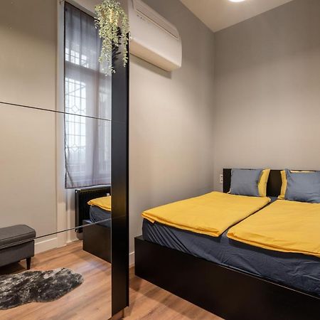 Buenos Boutique - A/C, 2 Bathrms, Amazing View Apartment Budapest Ngoại thất bức ảnh