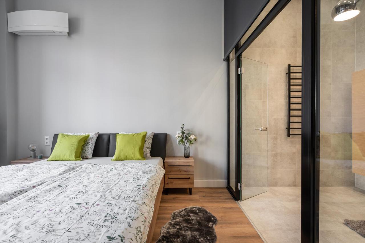 Buenos Boutique - A/C, 2 Bathrms, Amazing View Apartment Budapest Ngoại thất bức ảnh