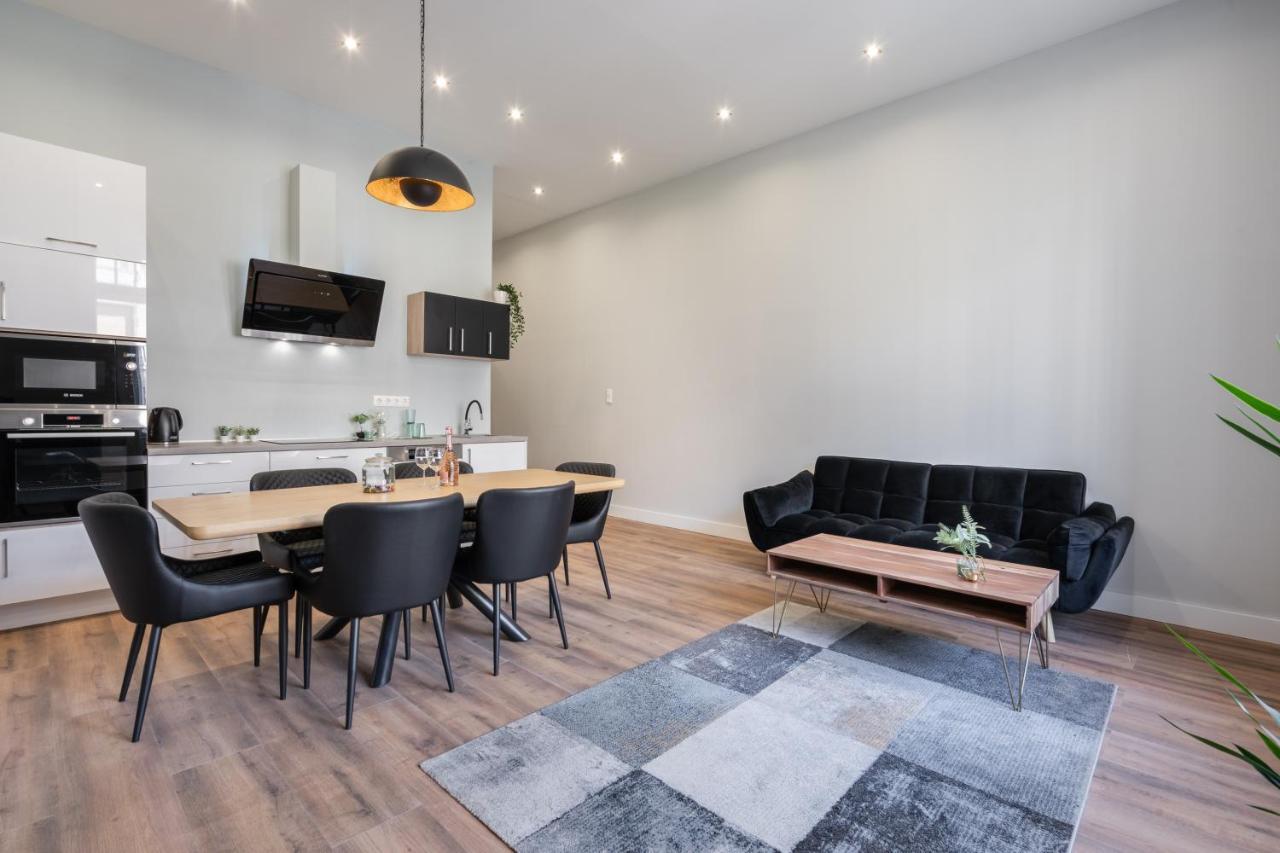 Buenos Boutique - A/C, 2 Bathrms, Amazing View Apartment Budapest Ngoại thất bức ảnh