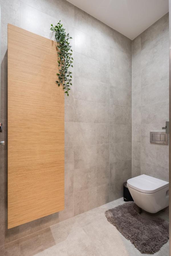 Buenos Boutique - A/C, 2 Bathrms, Amazing View Apartment Budapest Ngoại thất bức ảnh